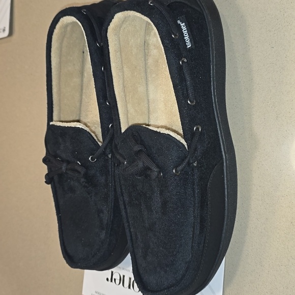 Isotoner Microsuede Boater Mocassin Slippers - Picture 5 of 11
